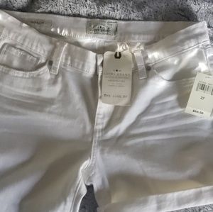 Lucky White Roll-up Shorts